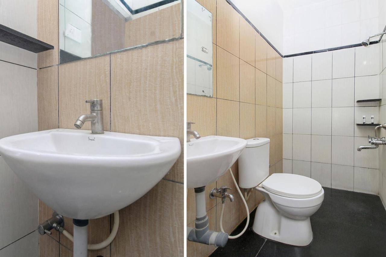 Oyo 30537 Hotel Megharaj Bijāpur Dış mekan fotoğraf