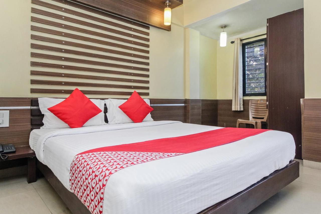 Oyo 30537 Hotel Megharaj Bijāpur Dış mekan fotoğraf
