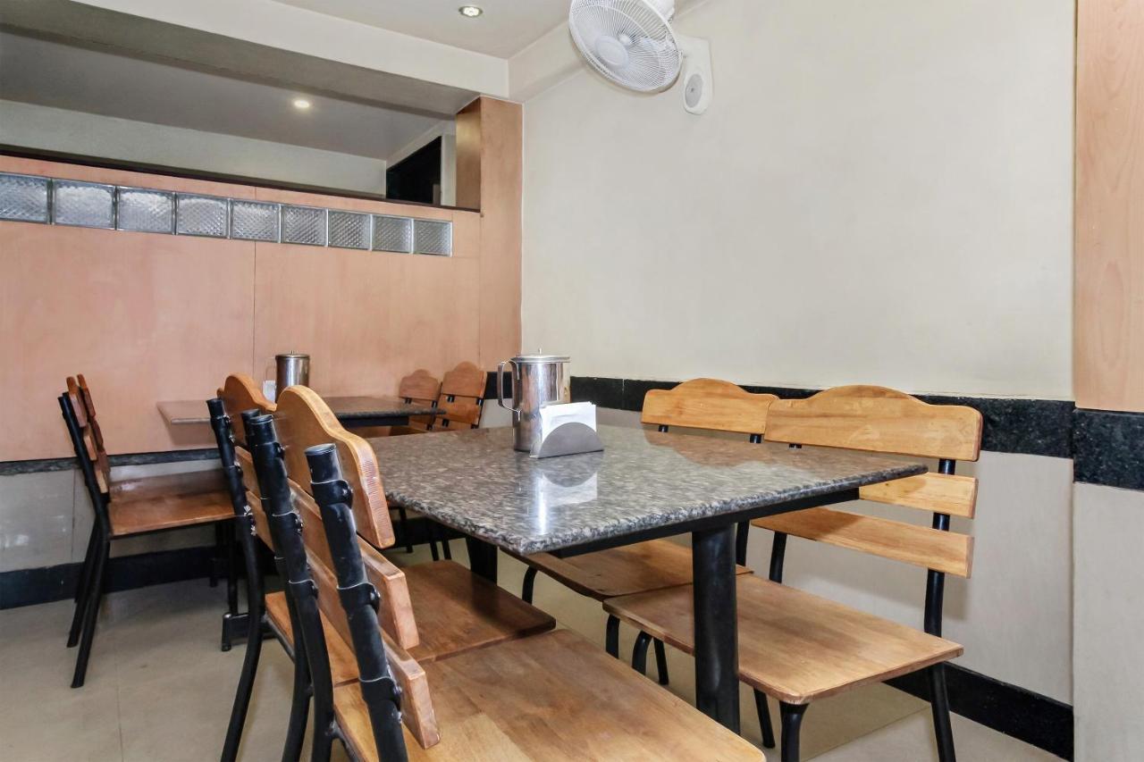 Oyo 30537 Hotel Megharaj Bijāpur Dış mekan fotoğraf