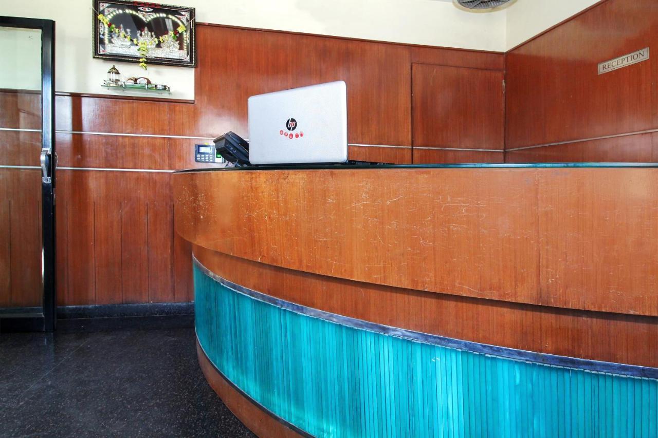 Oyo 30537 Hotel Megharaj Bijāpur Dış mekan fotoğraf