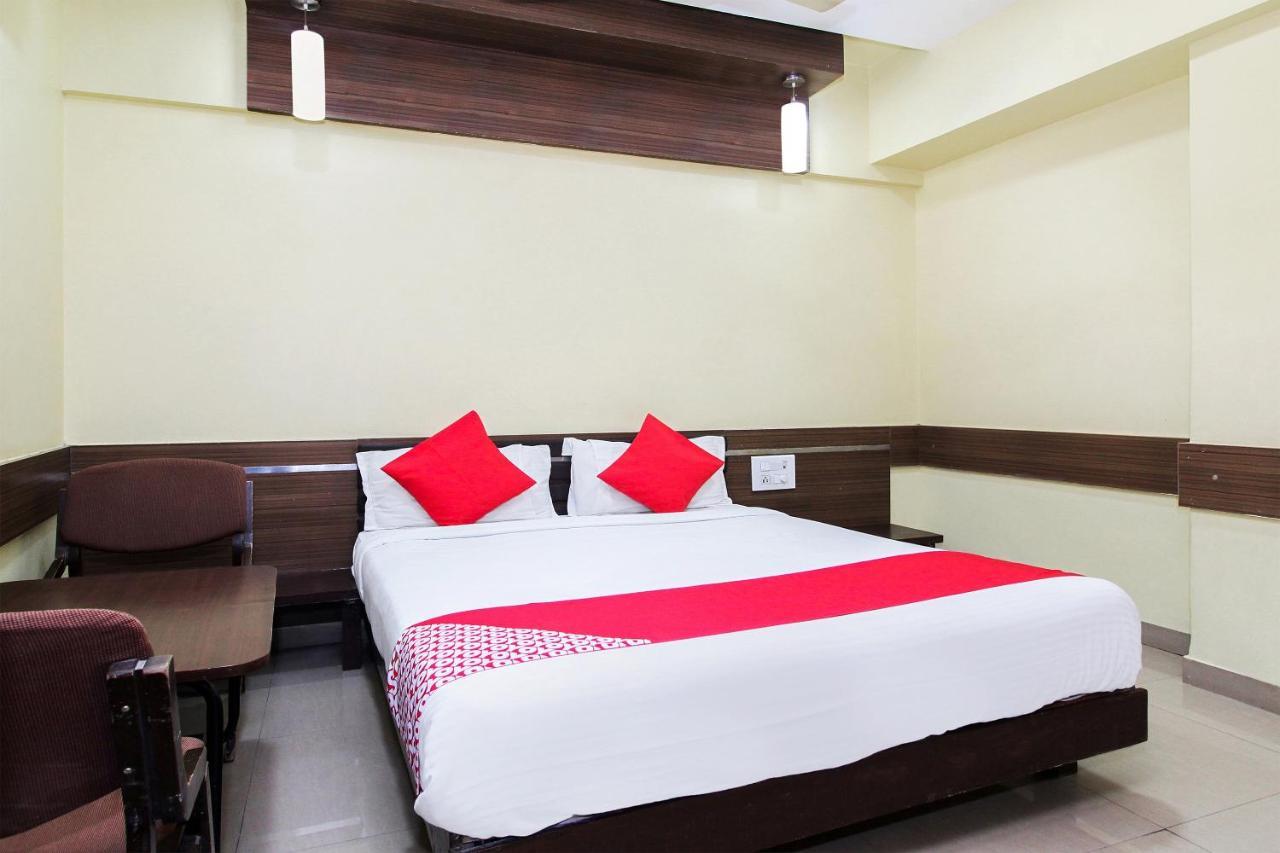 Oyo 30537 Hotel Megharaj Bijāpur Dış mekan fotoğraf
