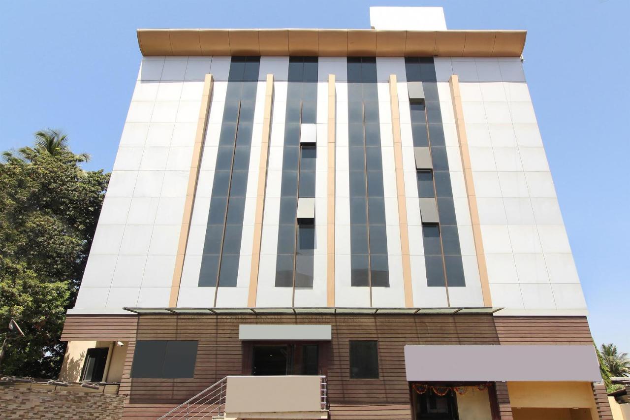 Oyo 30537 Hotel Megharaj Bijāpur Dış mekan fotoğraf